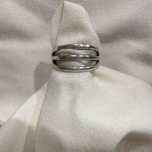 Elegant and Delicate Sterling Silver open Band Ring